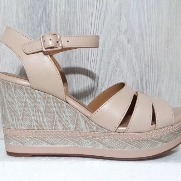 clarks summer wedges